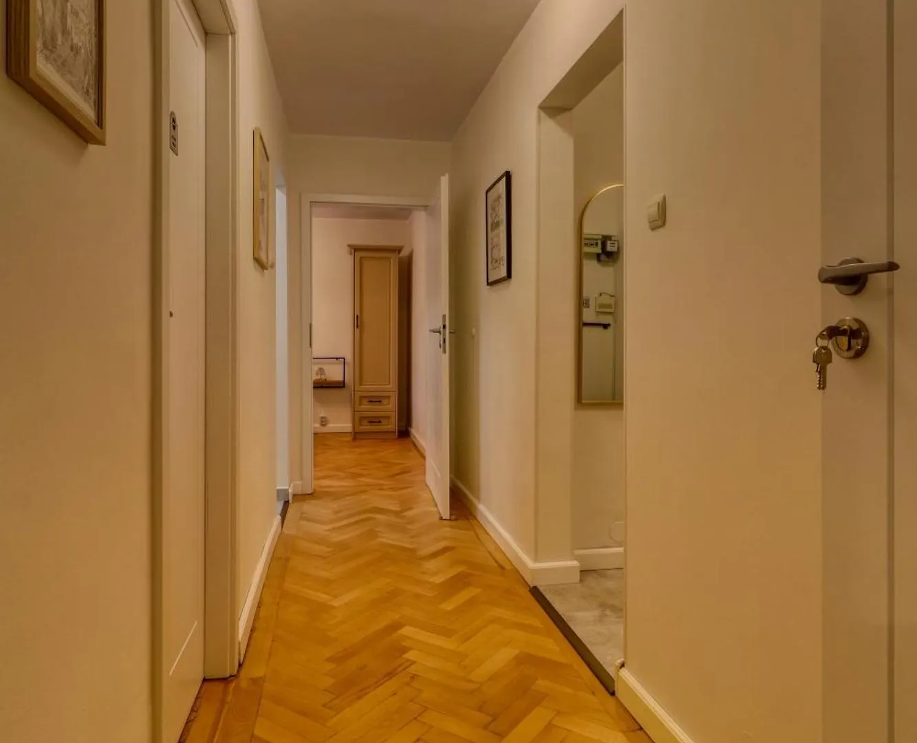 Quito Apartment - Stylish & Quiet Bucharest 0*,  Romania